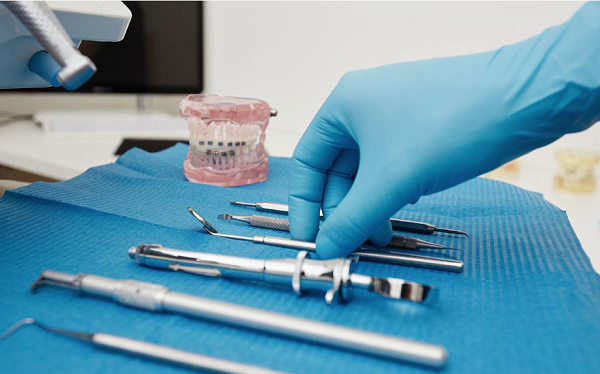 1719659555561397.png 醫(yī)療器械走心機(jī)加工1.png