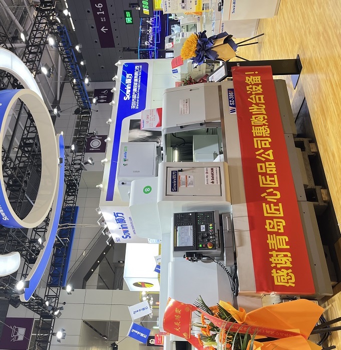 1735299236526434.jpg 現場購機-04左.jpg