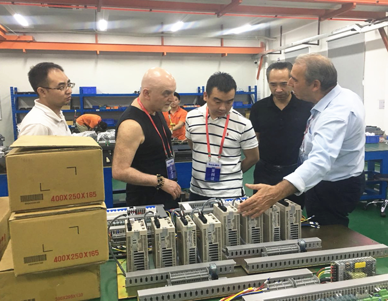 1646974526173699 1646974526173699