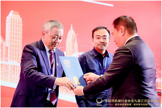 團體標準起草證書頒發(fā)現(xiàn)場 團體標準起草證書頒發(fā)現(xiàn)場