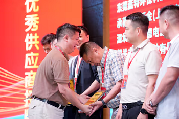 優(yōu)秀供應(yīng)商頒獎1 優(yōu)秀供應(yīng)商頒獎1
